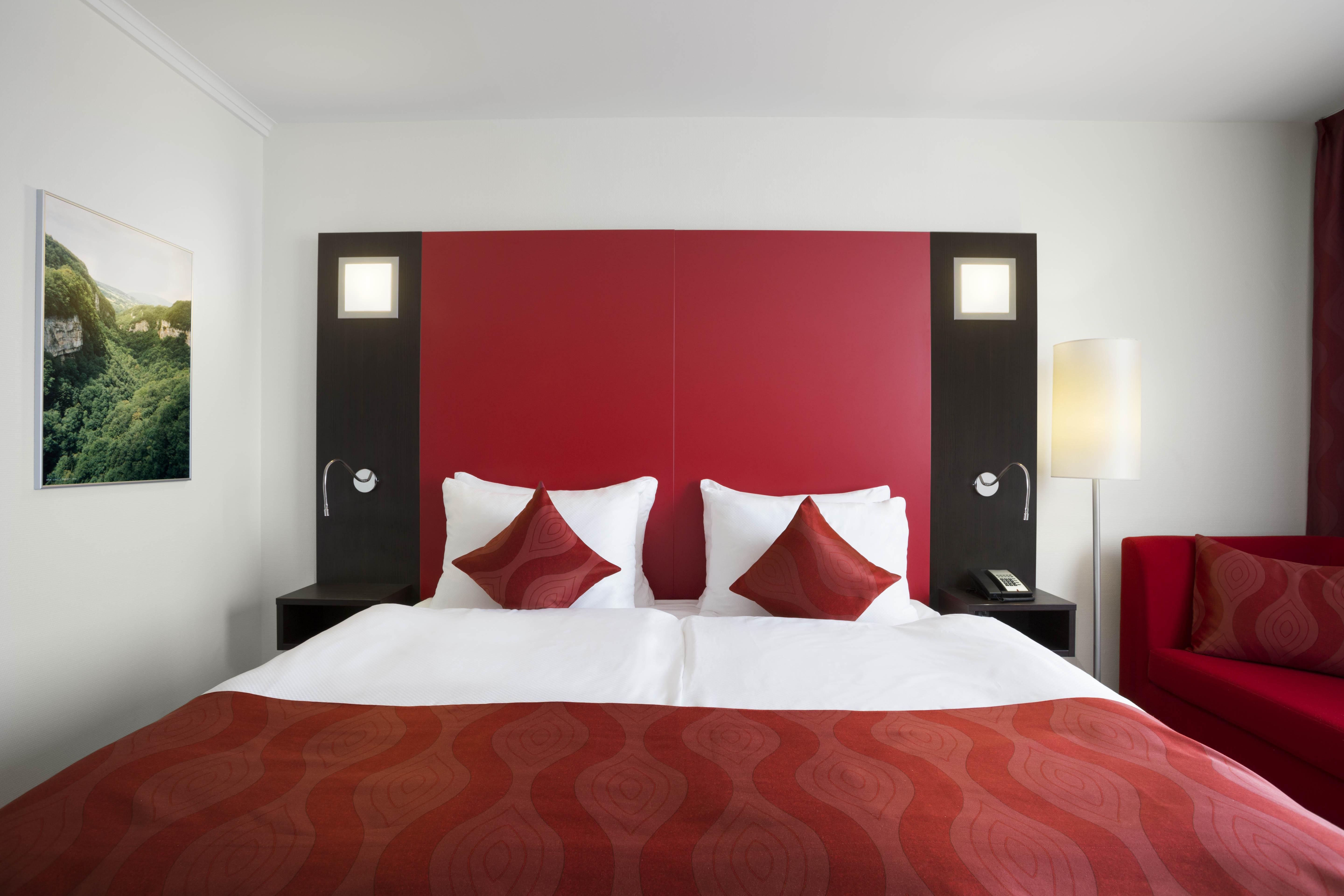 Ramada Encore By Wyndham Geneva Carouge Exteriör bild