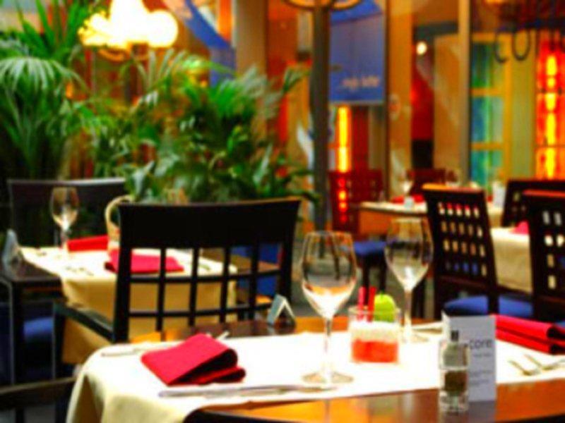 Ramada Encore By Wyndham Geneva Carouge Restaurang bild